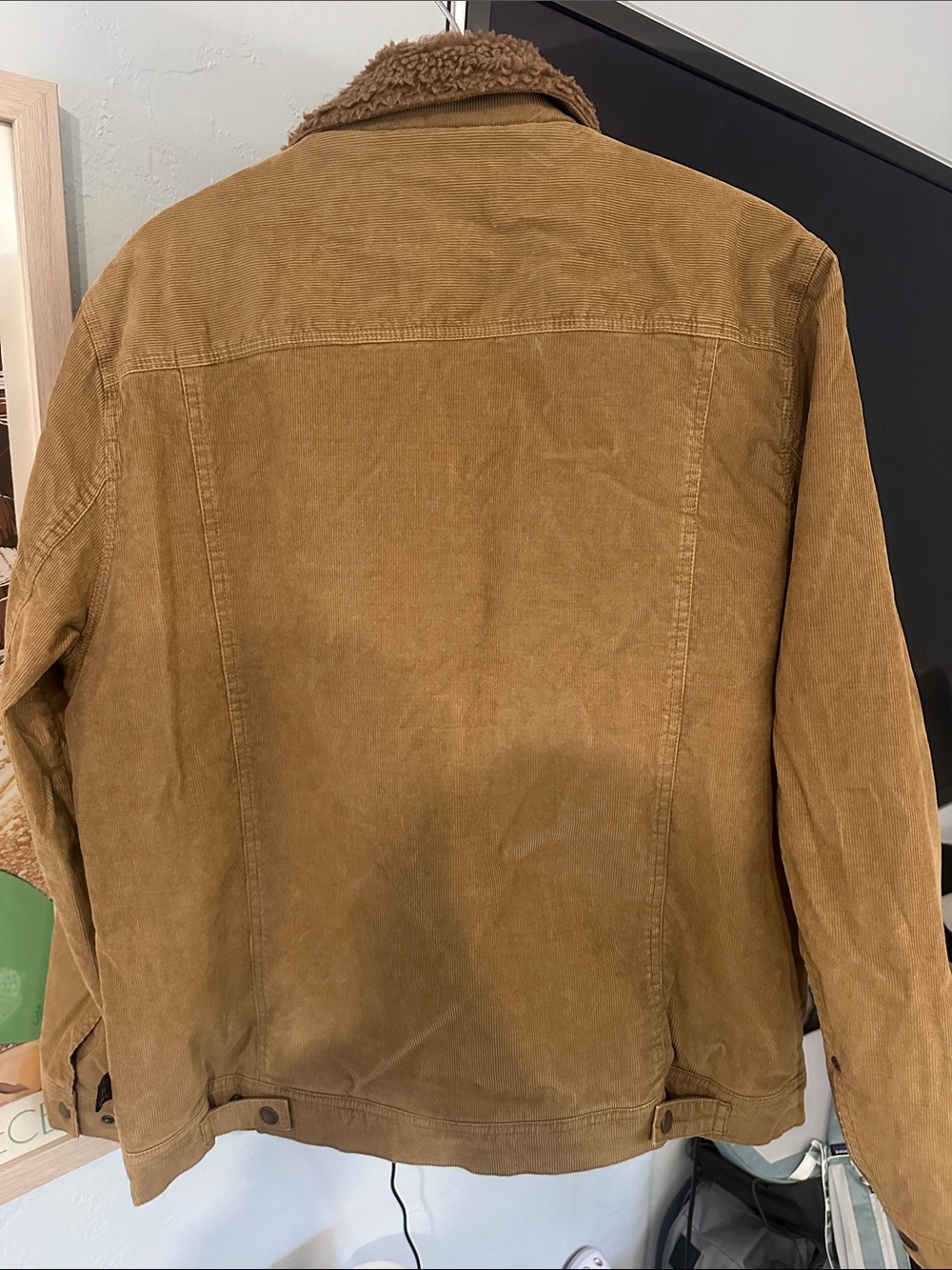 Howler Brothers Tan Corduroy Sherpa-Lined Shirt Jacket - Picture 3 of 3